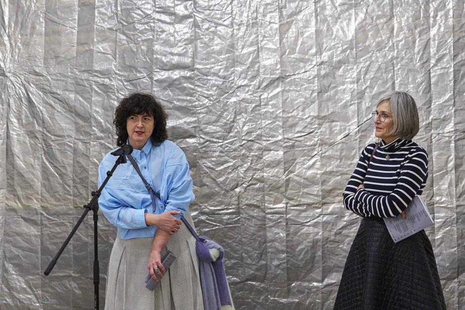 Kustosice Dušica Dražić i Irena Bekić