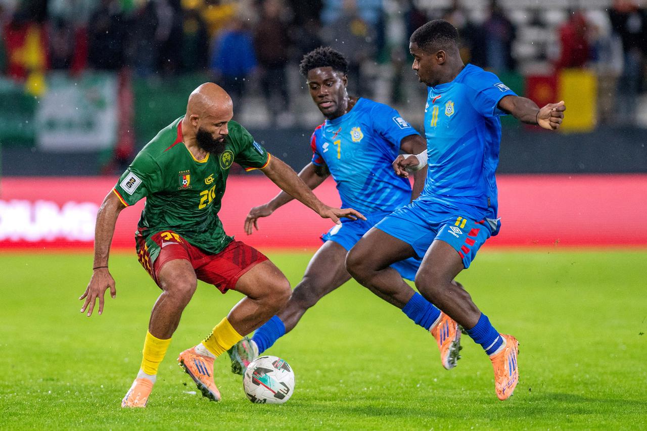 FILE PHOTO: FIFA World Cup - CAF Qualifiers - Playoffs - Semi Final - Cameroon v Democratic Republic of Congo