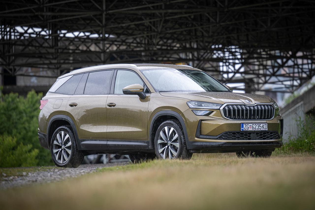 Zagreb: Test automobila Škoda Kodiaq selection plus DSG PHEV