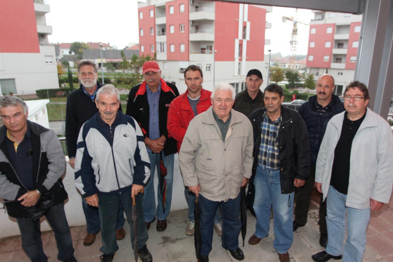 \'08.11.2010., Zadar - Pedesetak gradjana grada Zadra prevareno za svoja zemljista u centru grada od strane gradjevinsko politicke mafije. Photo: Zeljko Mrsic/PIXSELL\'