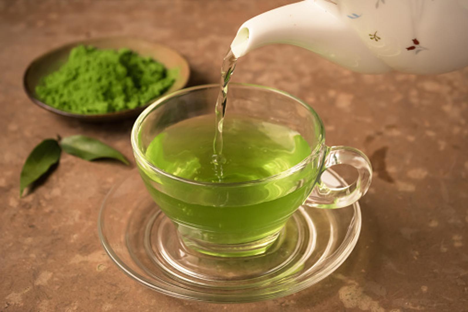 Zeleni čaj opet je u središtu pozornosti. Osim što obiluje antioksidansima, našao se na listi "proizvoda za mršavljenje".  