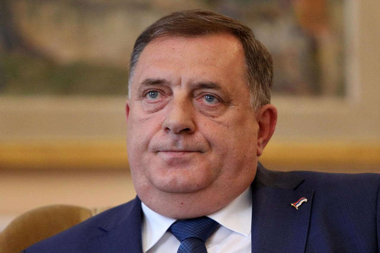 Dodik ponavljao prvi razred srednje škole, njegova kćer objasnila zbog čega - Večernji.hr