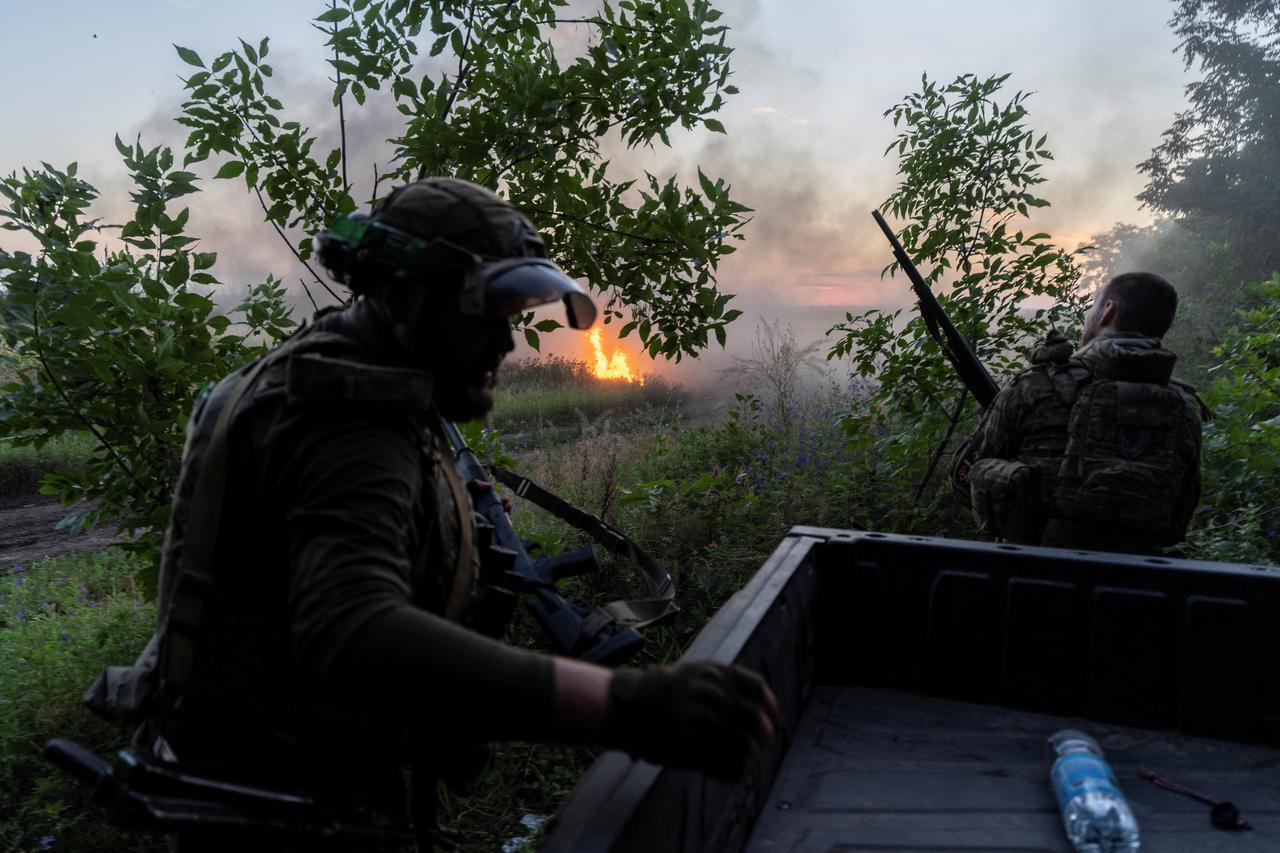 Ukrainian servicemen shot down a Russian FPV-drone near the frontline town of Kramatorsk