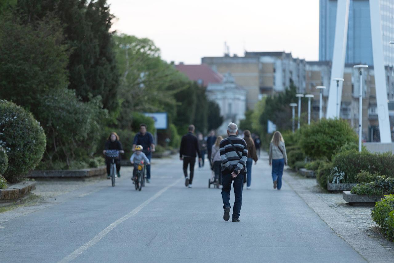 Osijek: Šetnja uz rijeku Dravu