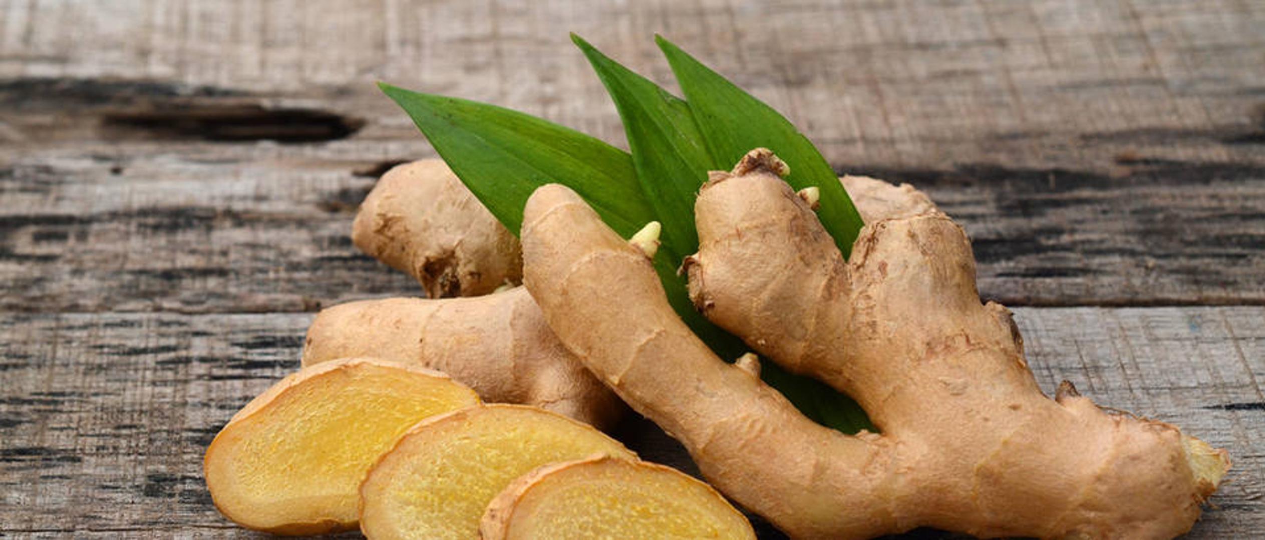 Đumbir sadrži enzime koji potiču probavu, što znači i brže gubljenje neželjenih kilograma,  ako ga konzumirate redovito. 