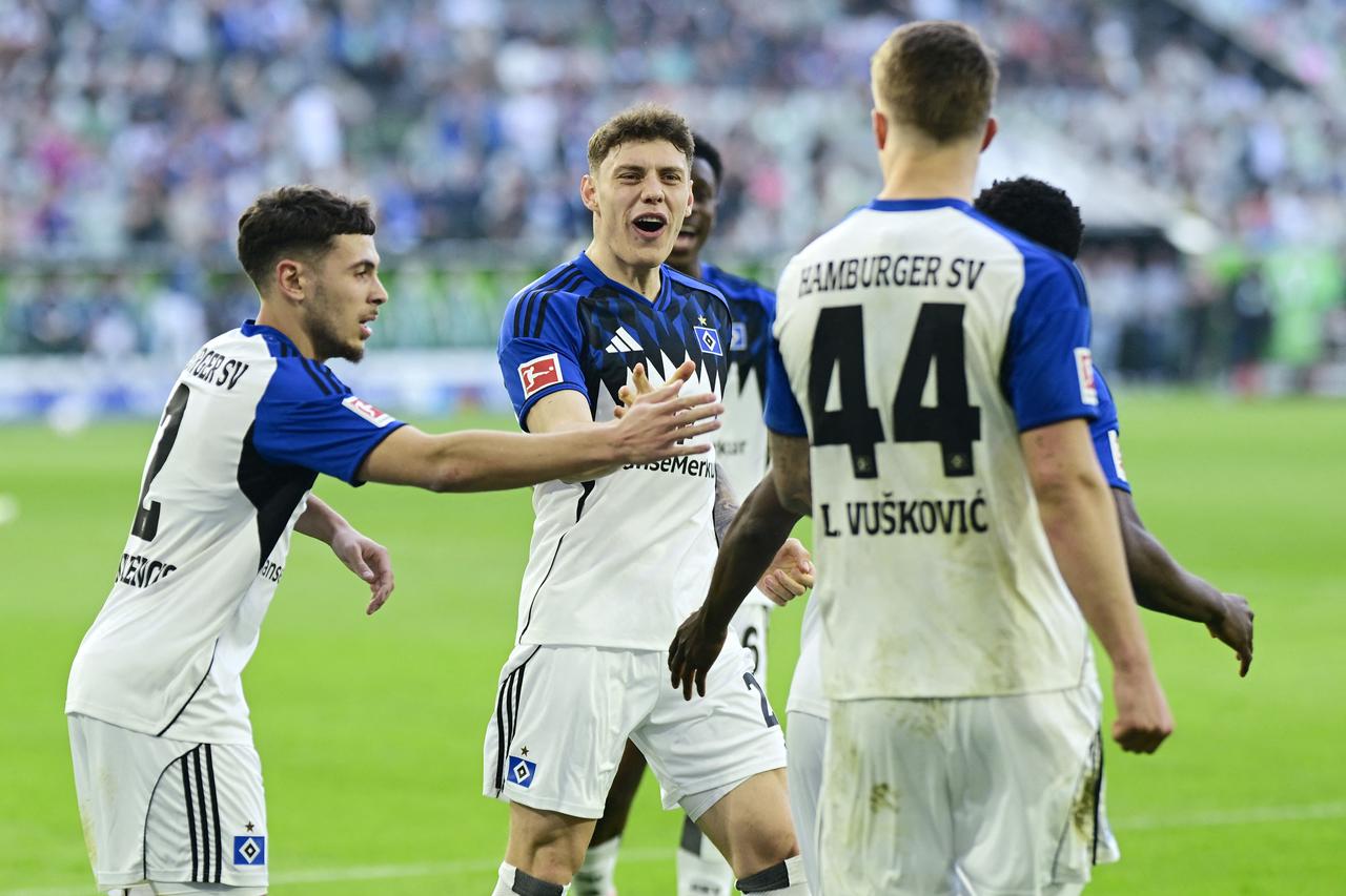 Bundesliga - VfL Wolfsburg v Hamburg SV