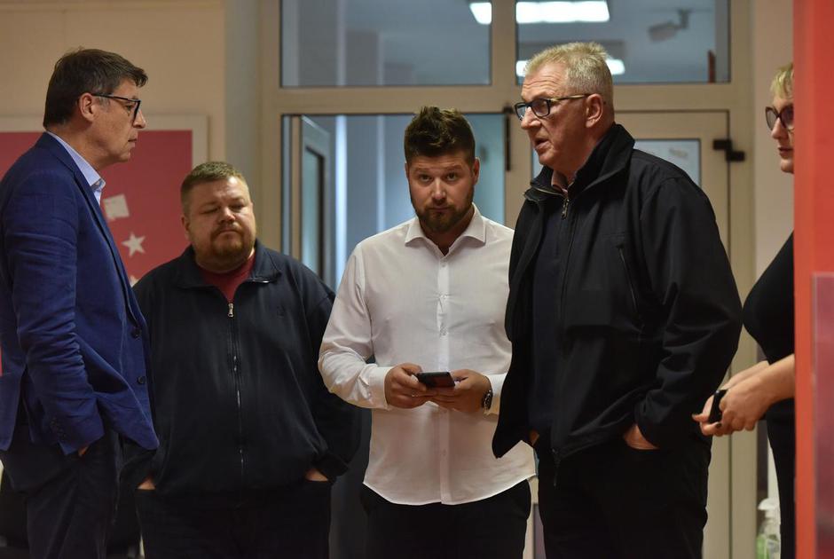 Predsjedništvo SDP-a izbacilo Bernardića i još šestero zastupnika