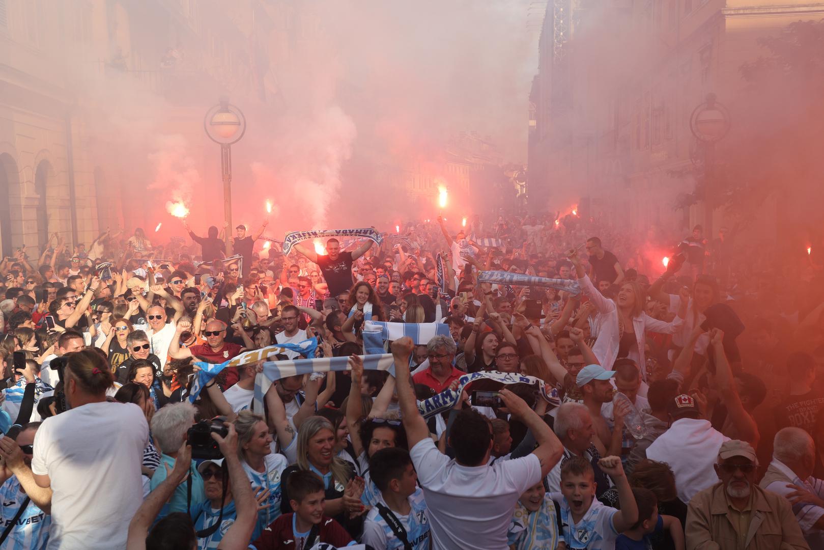 Slavlje navijača i nogometaša Istre poslije osvajanja naslova u Supersport HNL-u