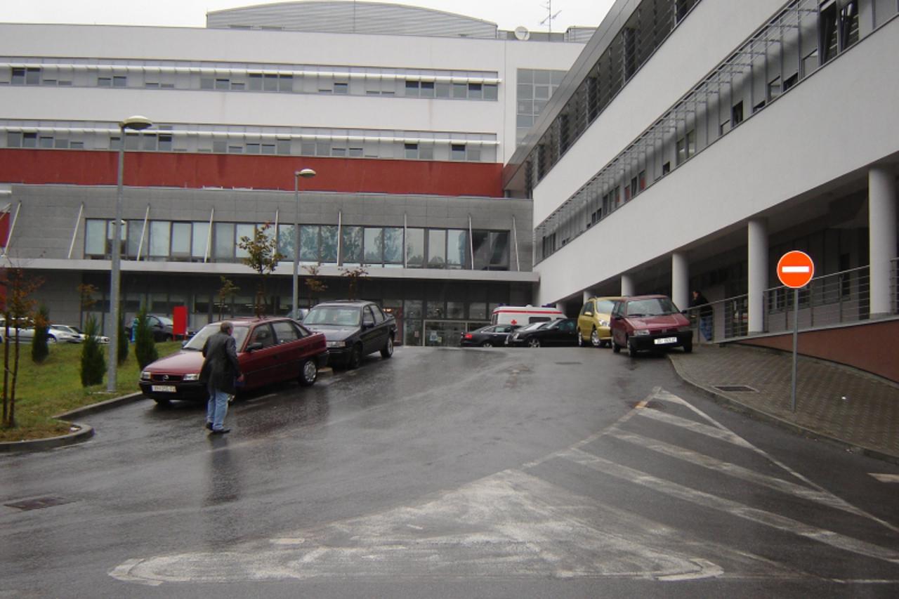 '                               '