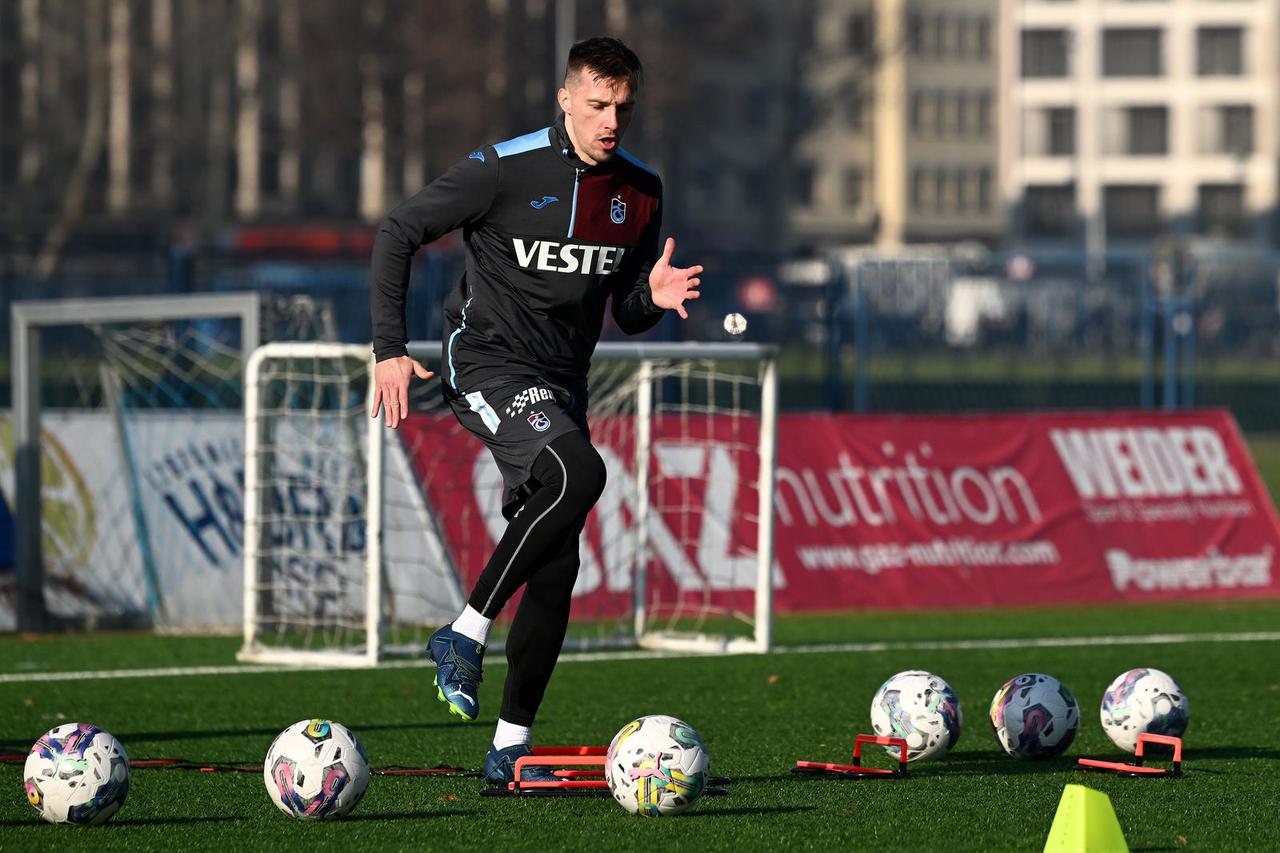 Zagreb: Mislav Oršić vratio se treninzima te radi individualno kako bi se što prije vratio u formu