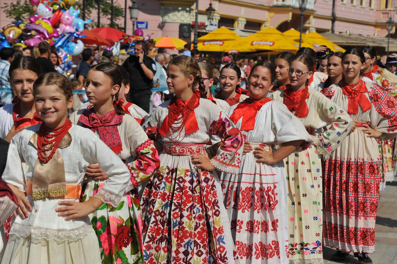 Dječje vinkovačke jeseni