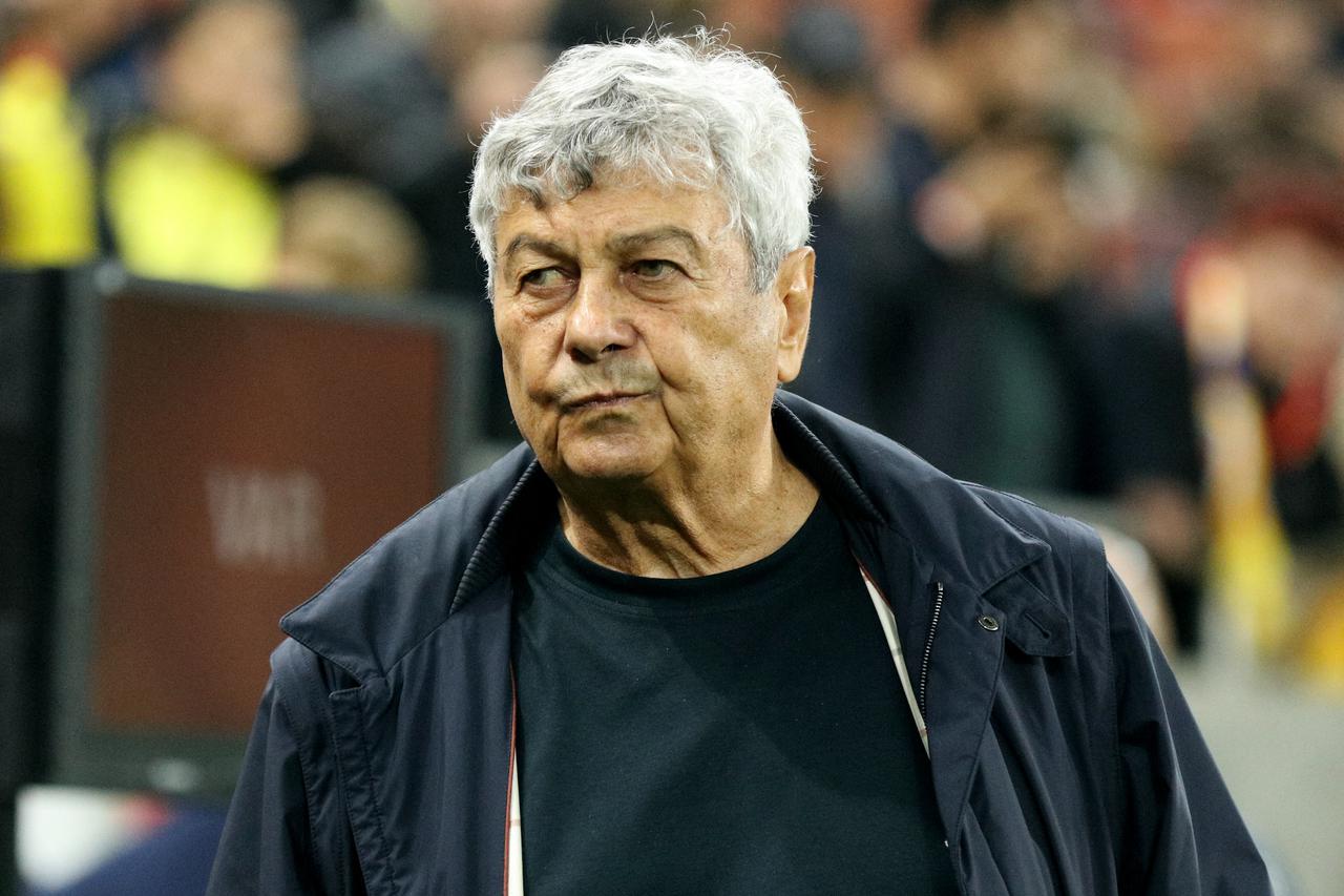 FIFA World Cup - UEFA Qualifiers - Group H - Romania v Austria