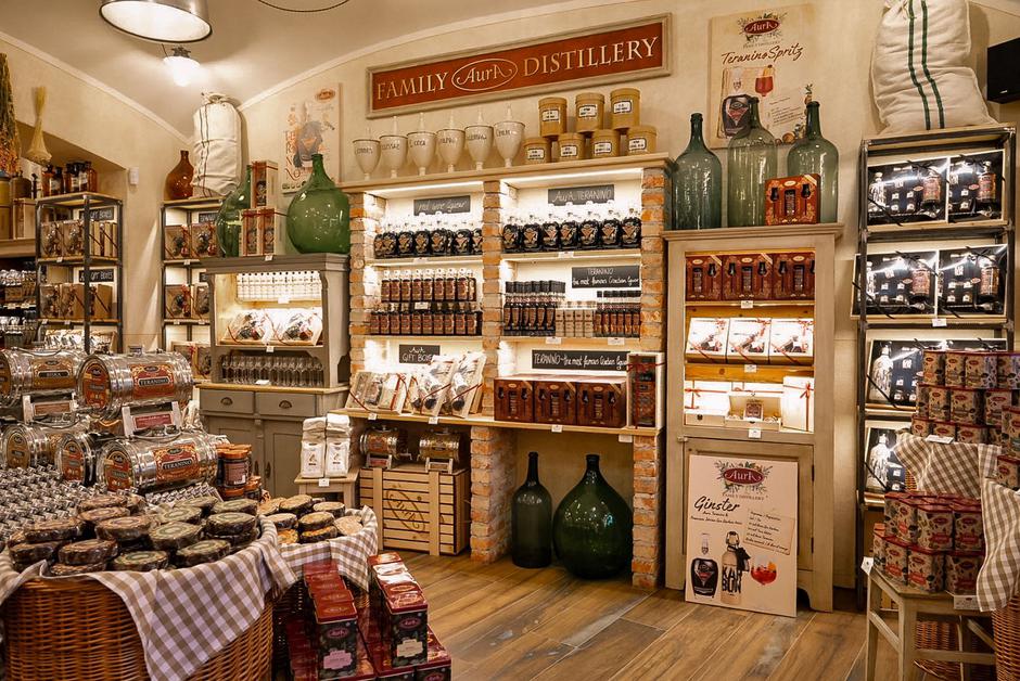 Aura Distillery Shop