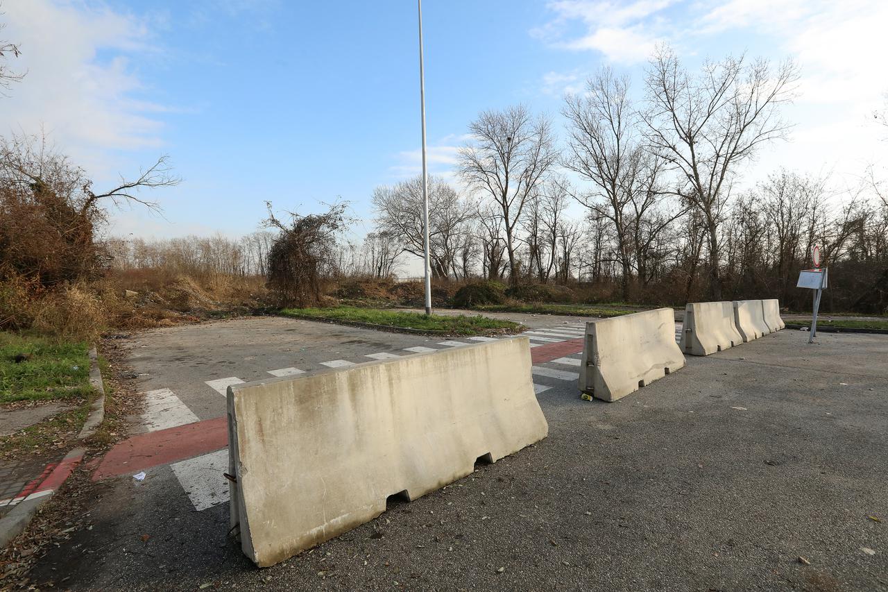 Zagreb: Ilegalno odlagalište otpada na kraju Ulice Milana Mladenovića