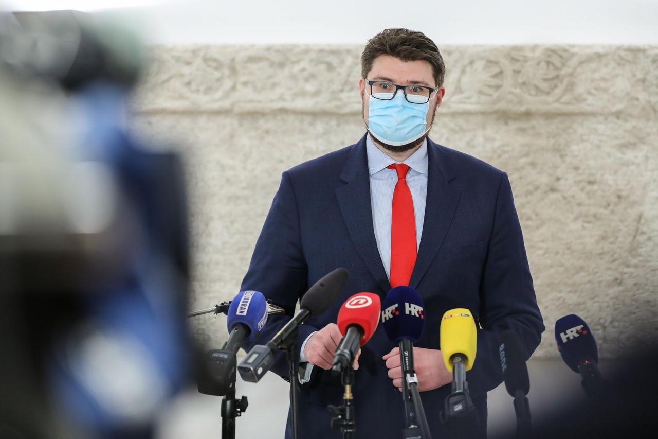 Zagreb: Izjava Peđe Grbina nakon prekida sjednice Sabora
