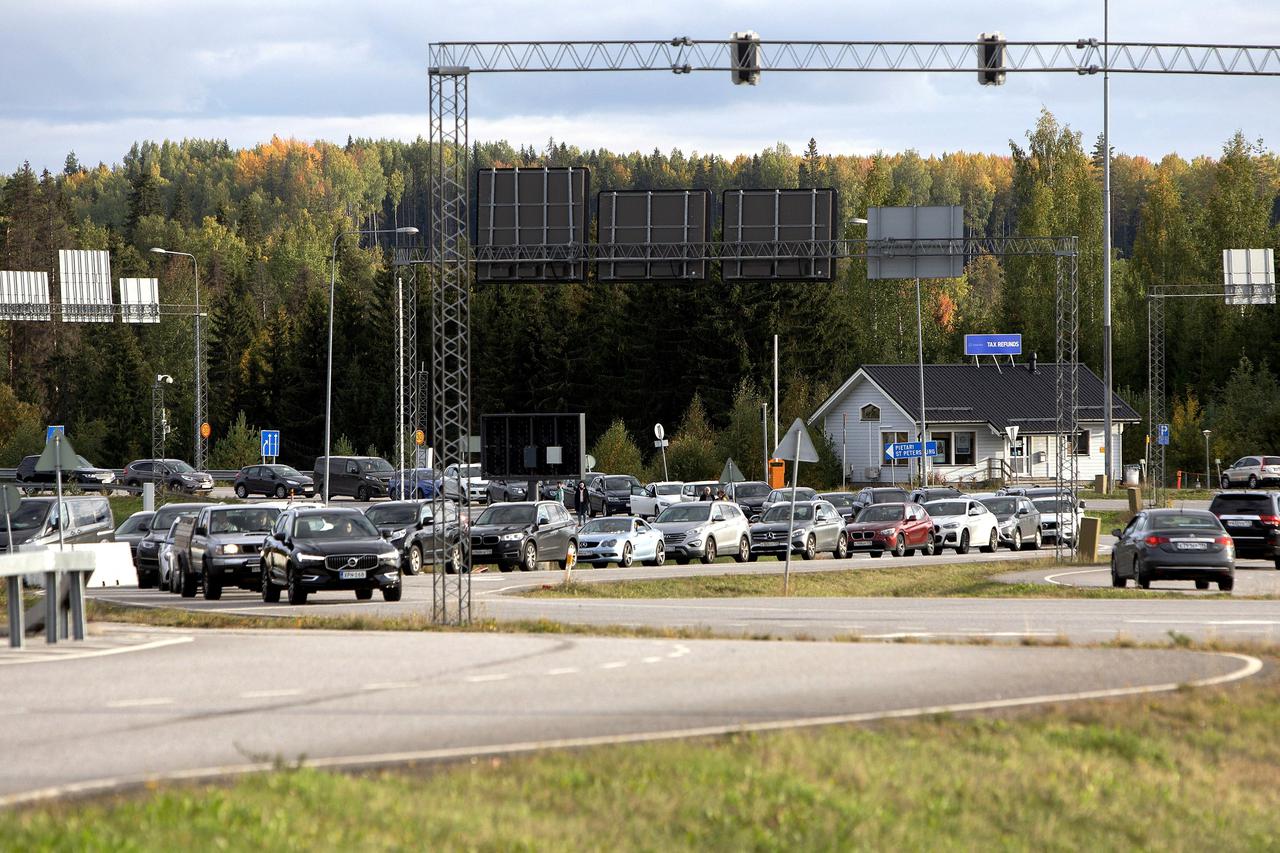 Crossings from Russia at the Nuijamaa border station