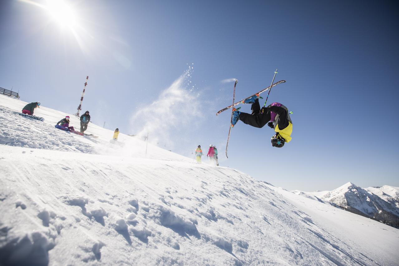 Skijaški Vrtuljak oko jezera Millstätter See