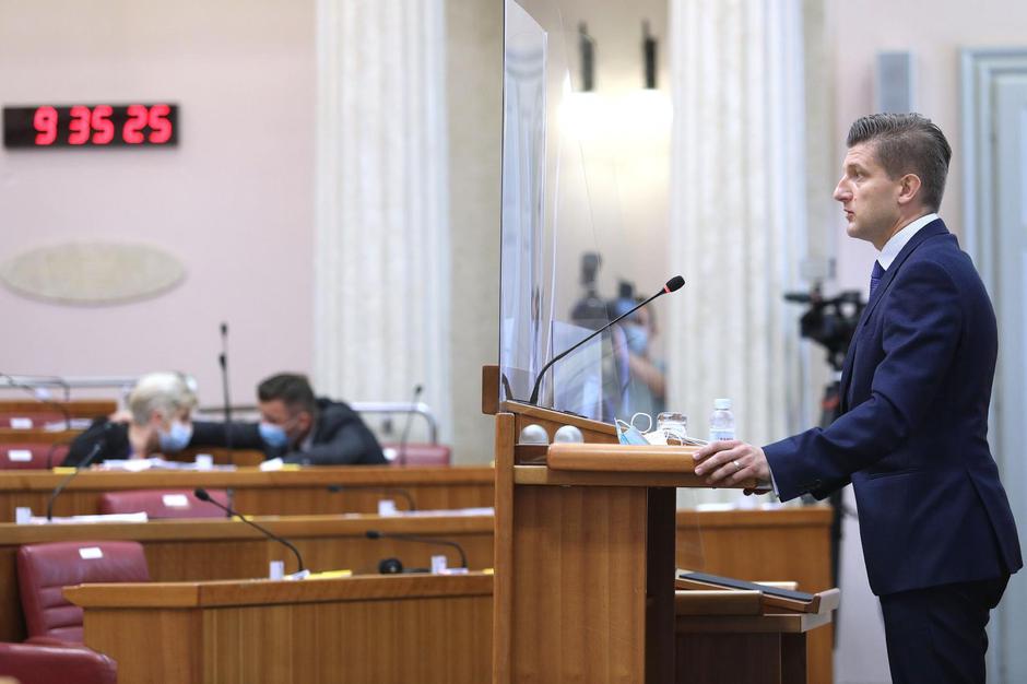 Sjednica Sabora nastavljena raspravom o potvrđivanju ugovora o zajmu između Hrvatske i IBRD-a