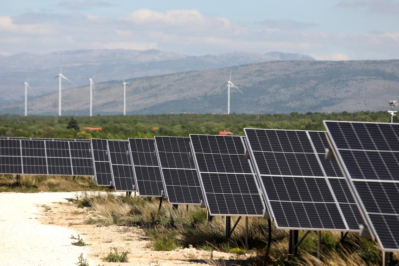 Promina: Sunčana elektrana Suknovci
