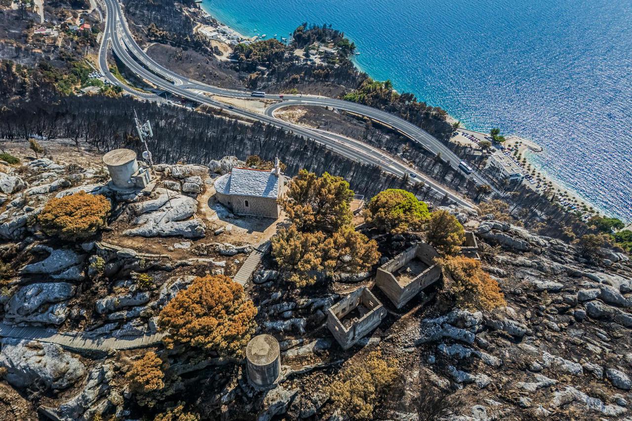 Omiš Borak:  Posljedice požara u mjestu Borak iznad Omiša