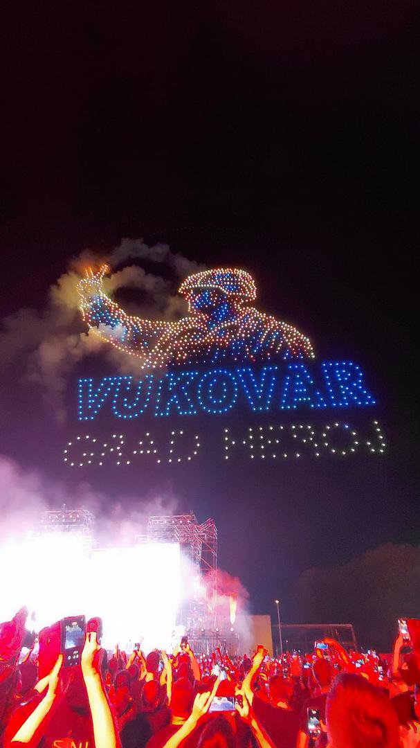 Dronovi su na Thompsonovim koncertima već postali svojevrsna atrakcija. 