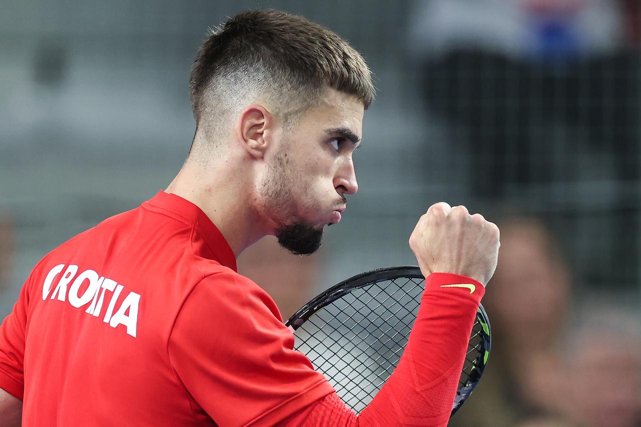 Varaždin: Davis cup, Dino Prizmi? - Elmer Moller