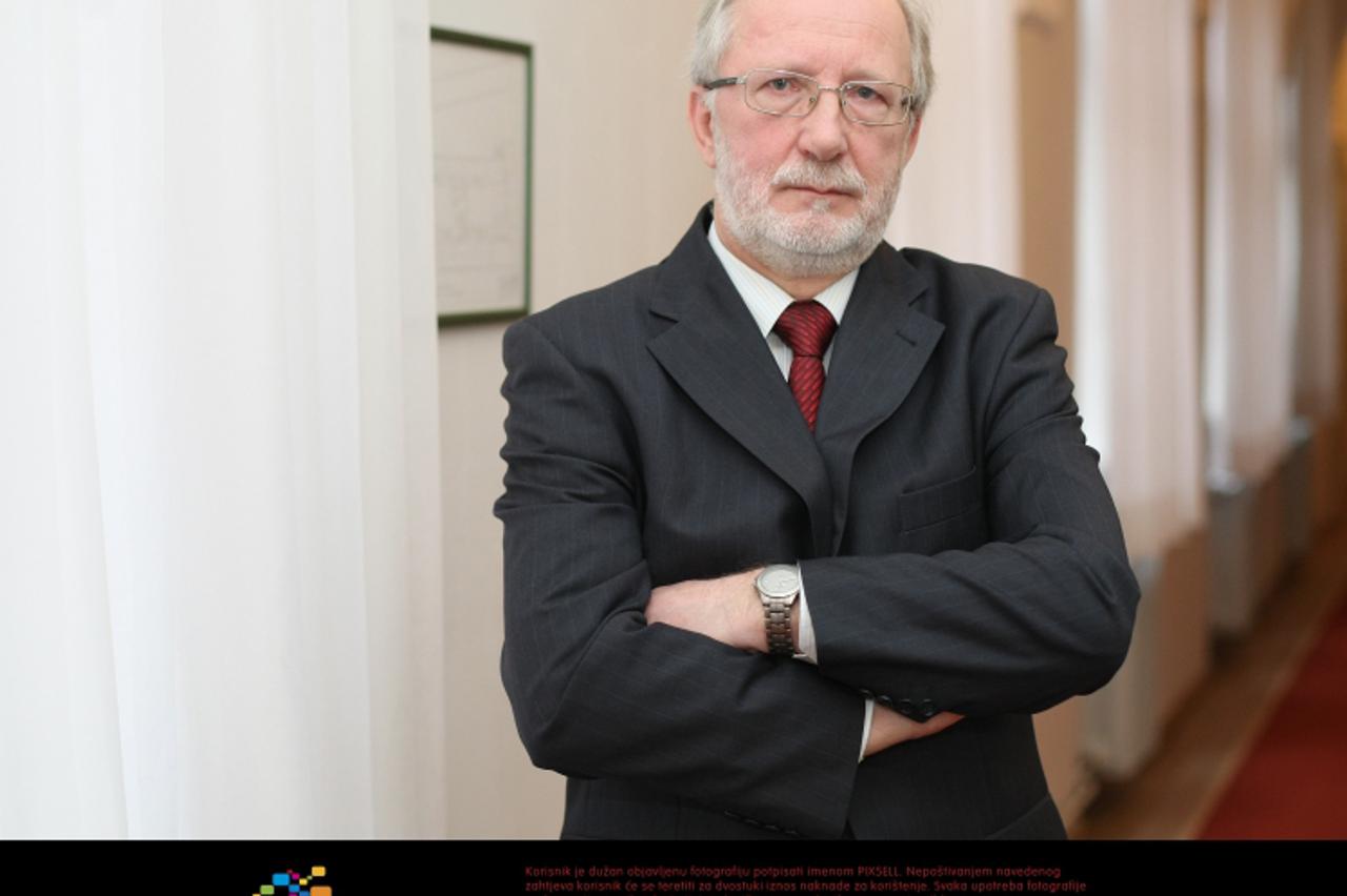 \'28.01.2011. Zagreb, Hrvatska - Miljenko Krvisek, predsjednik vijeca Hrvatske agencije za postu i elektronicke komunikacije. Photo: Petar Glebov/PIXSELL\'