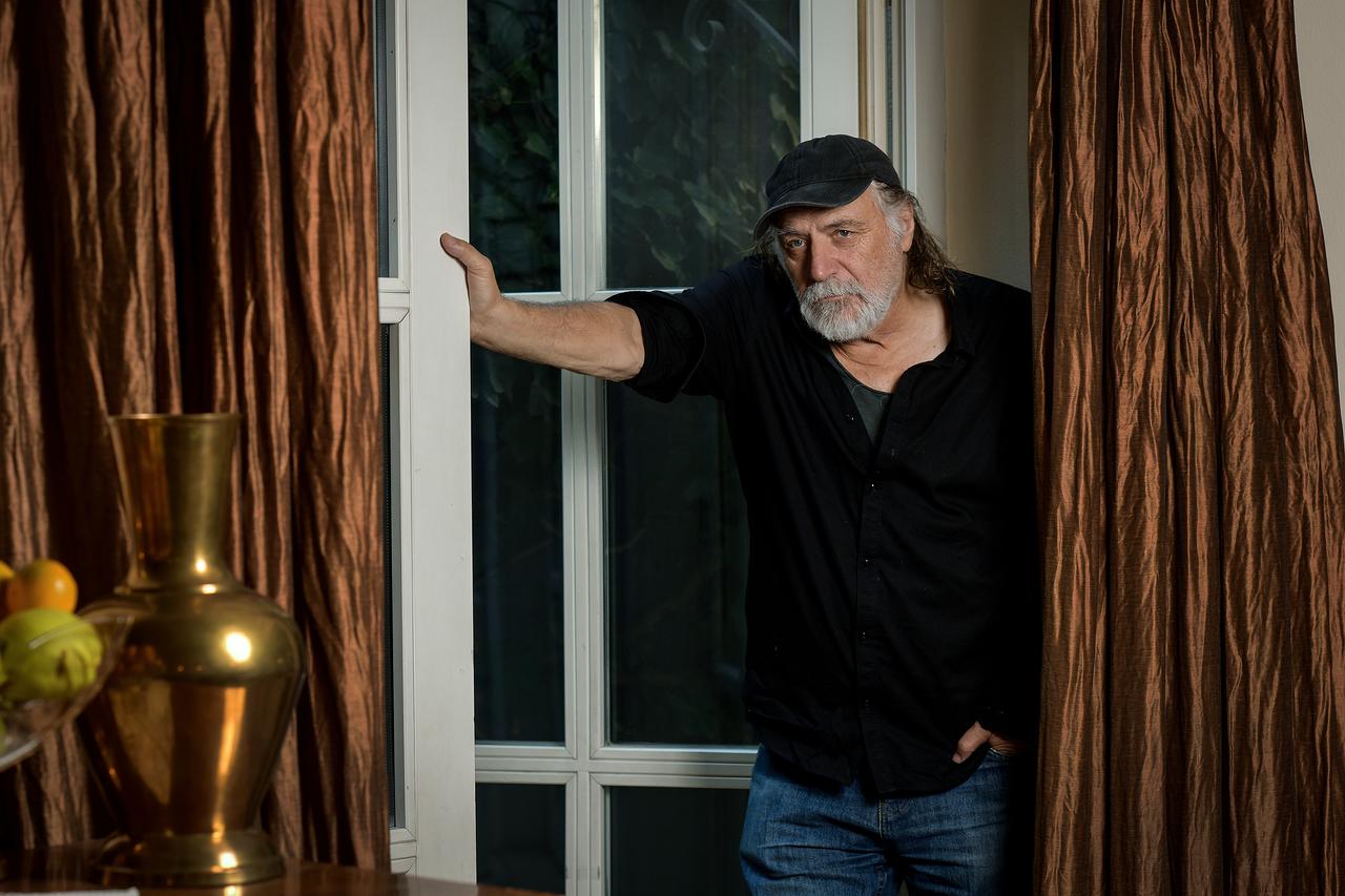 Beograd: Policija blokirala prometnice kod škole gdje je dječak ubio učenike i profesoricu