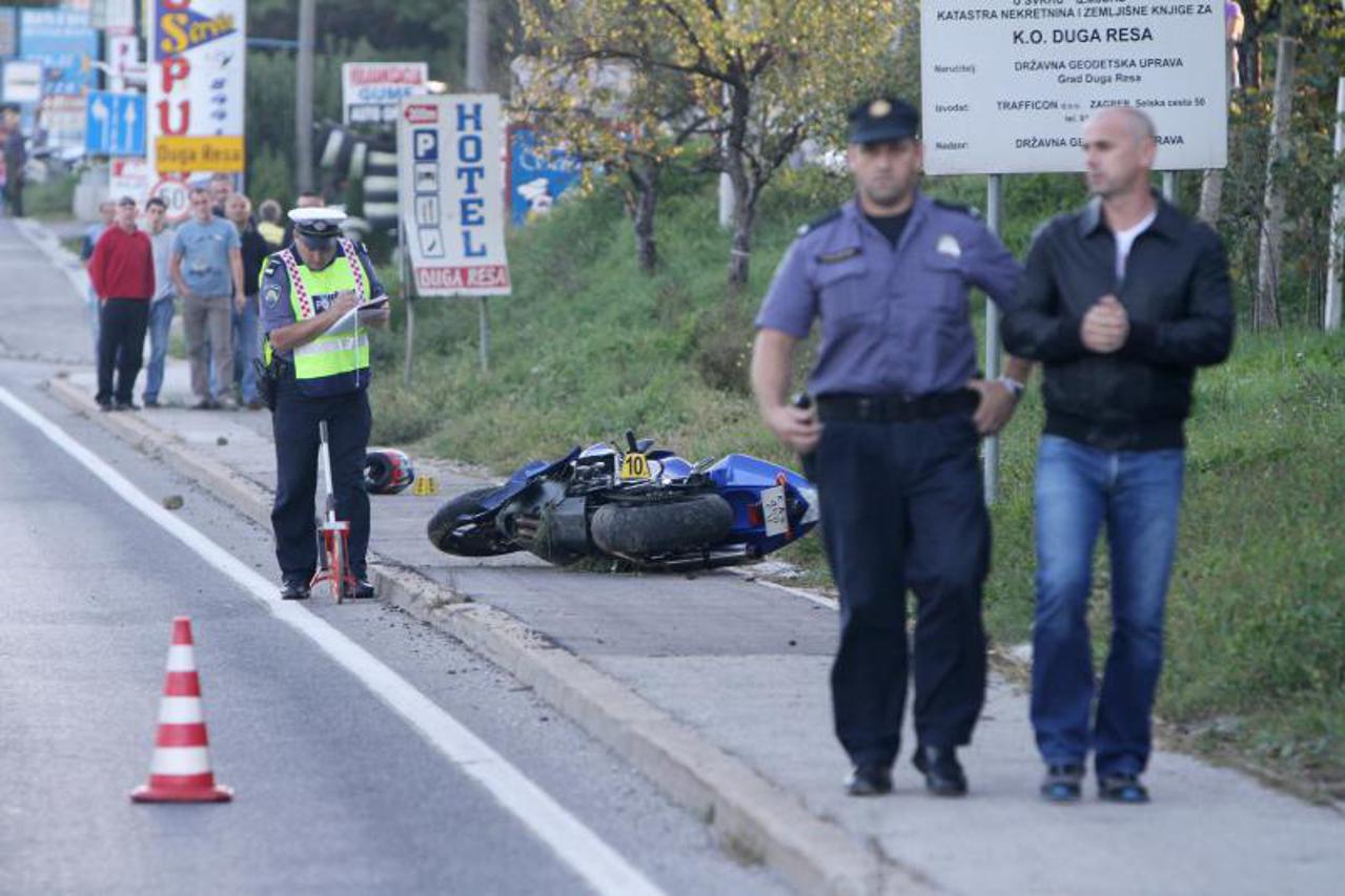 motociklist, policija (1)