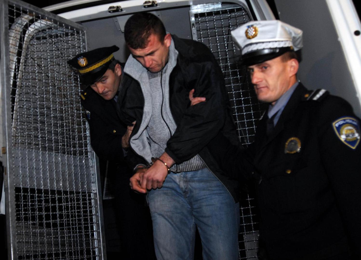 U splitskoj Palači pravde, sudac Klein donio je nepravomoćnu presudu: 28 godina za ubojstvo i 4 za pokušaj silovanja. Vrhovni sud potvrdio je kaznu 2009. godine.
