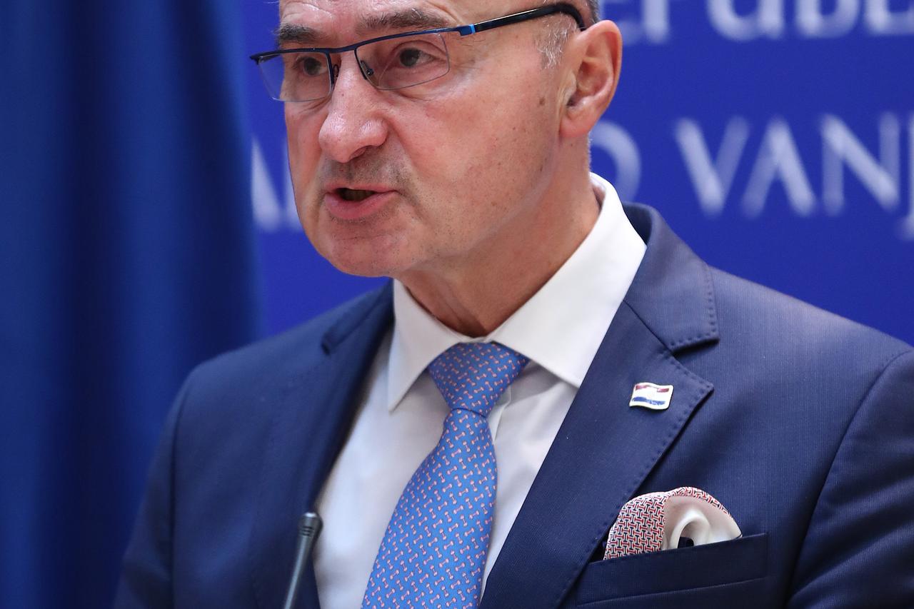 Grlić Radman: Protjerujemo srpskog diplomata iz Hrvatske