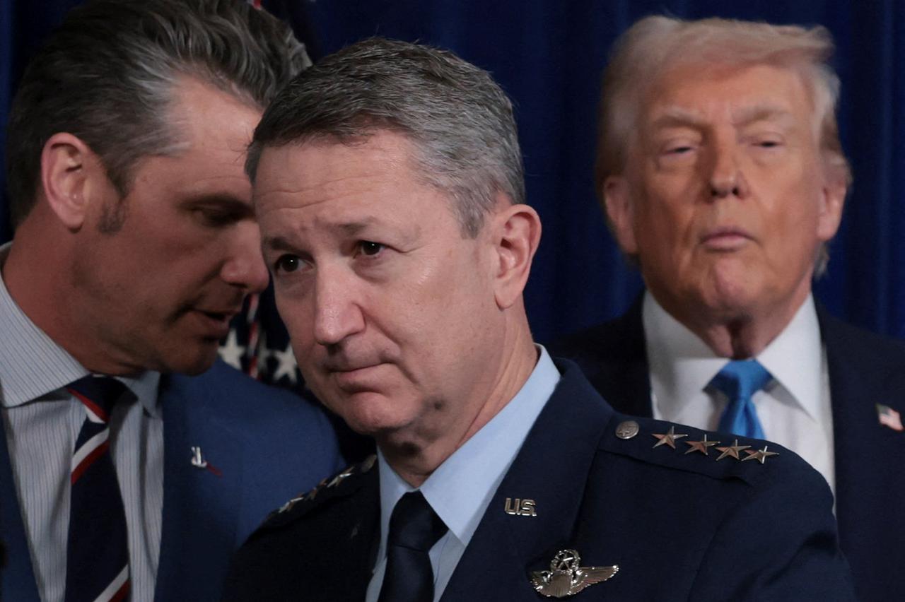 Trump održao pressicu o napadu na Venezuelu