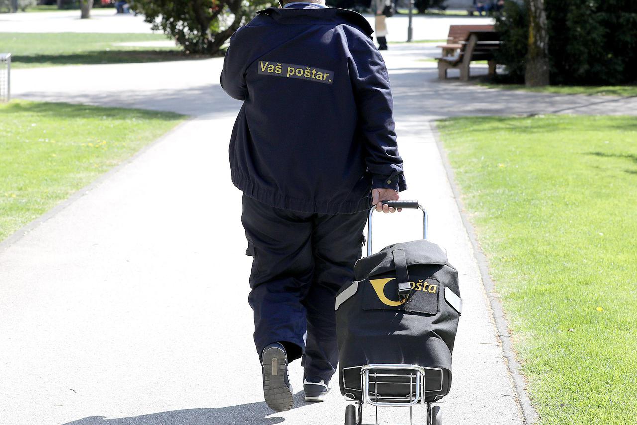 Poštar na dostavi