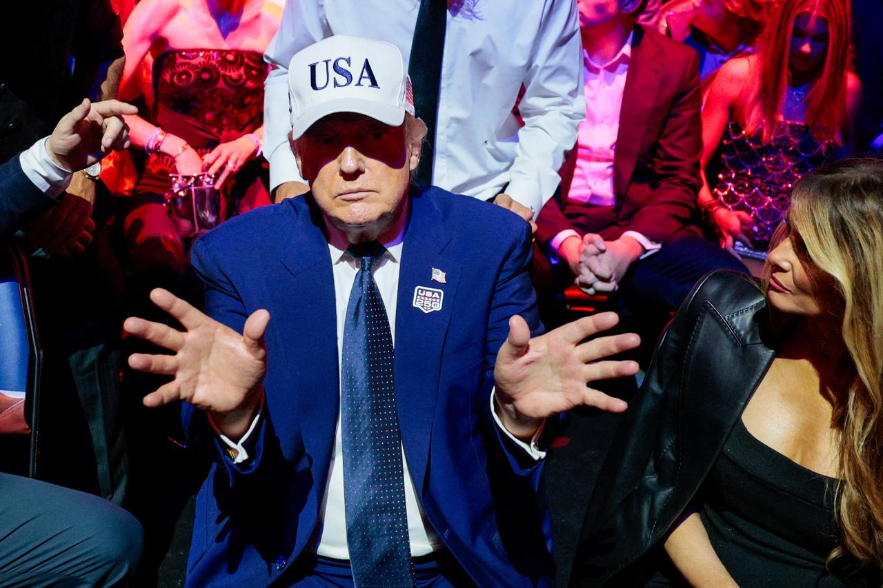 storyeditor/2026-07-01/2026-06-15T050937Z_1186352689_RC25ULAI4WPG_RTRMADP_3_USA-250-TRUMP-UFC.JPG