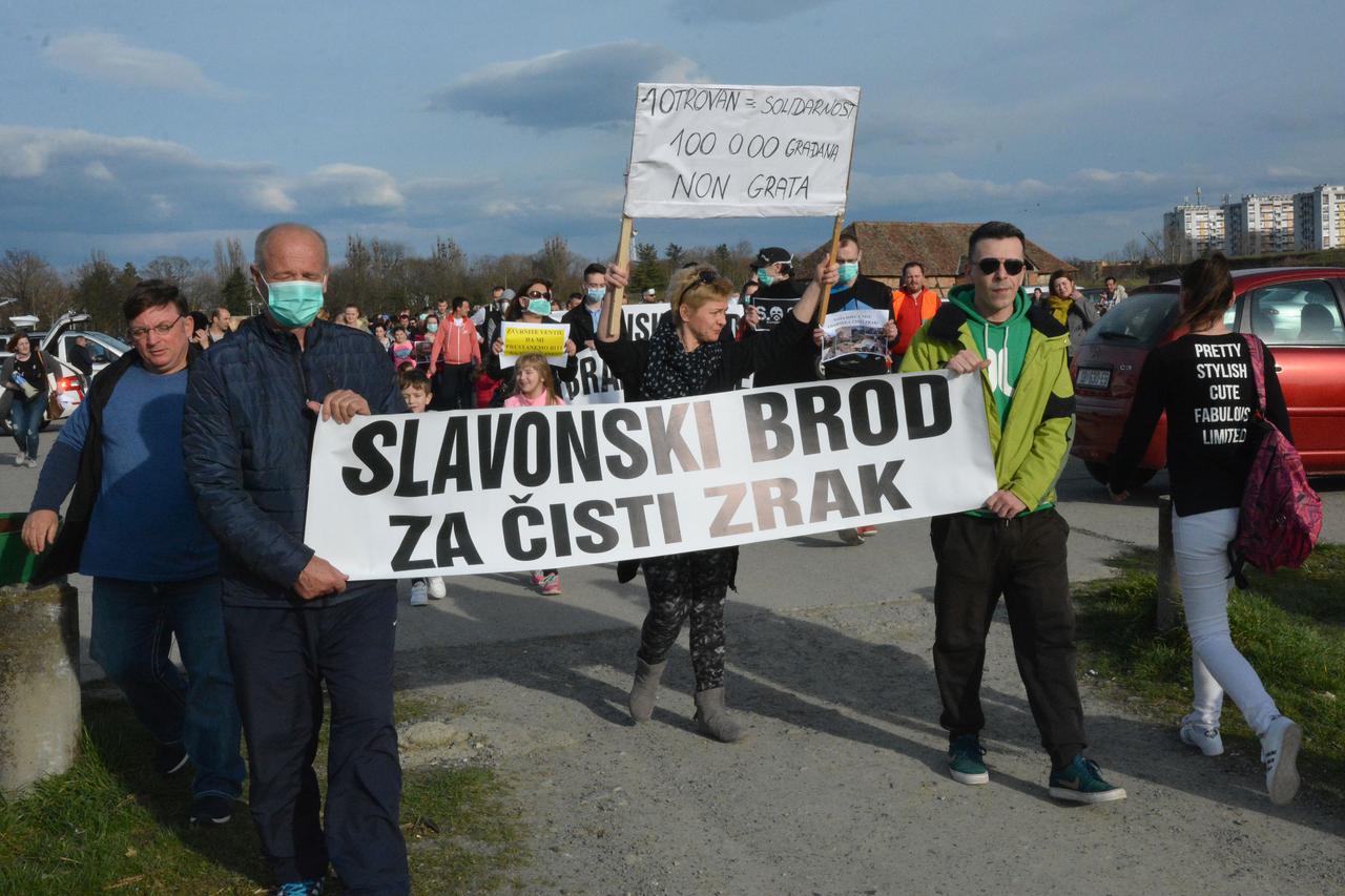 Slavonski Brod: Još jedan u nizu prosvjeda protiv bosanskobrodske rafinerije