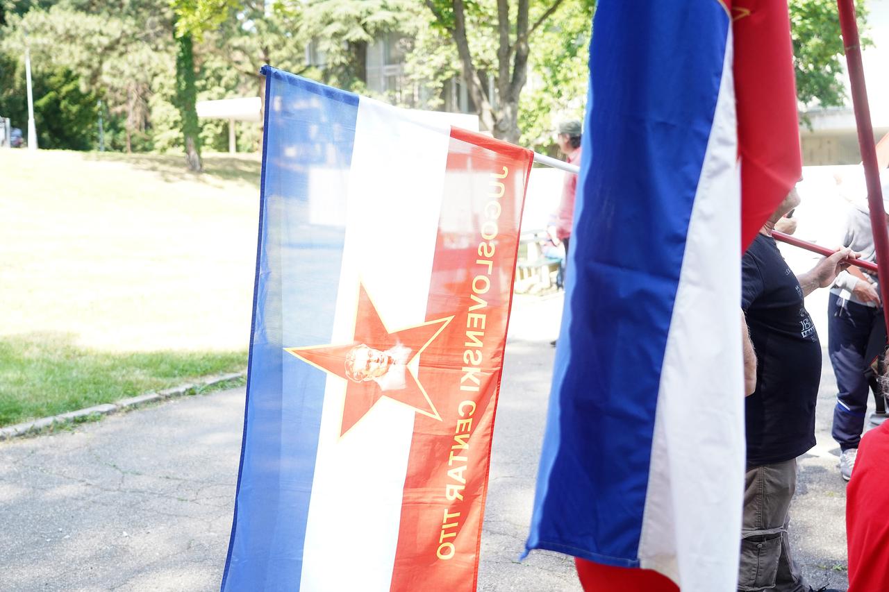 Beograd: U 'Kući cvijeća' obilježen Dan mladosti i rođendan Josipa Broza Tita