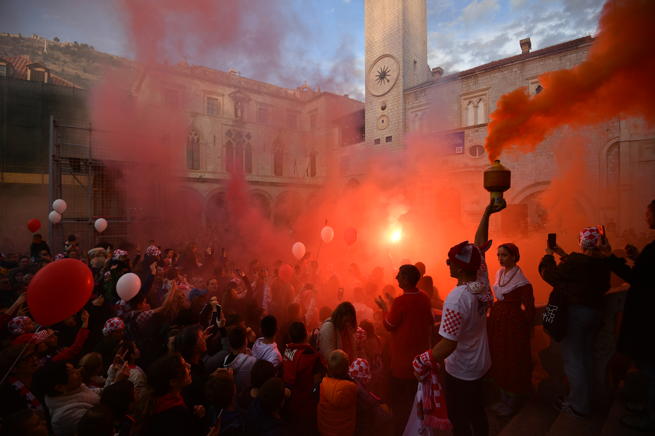 Split: Na rivi organiziran doček zlatnih vaterpolista