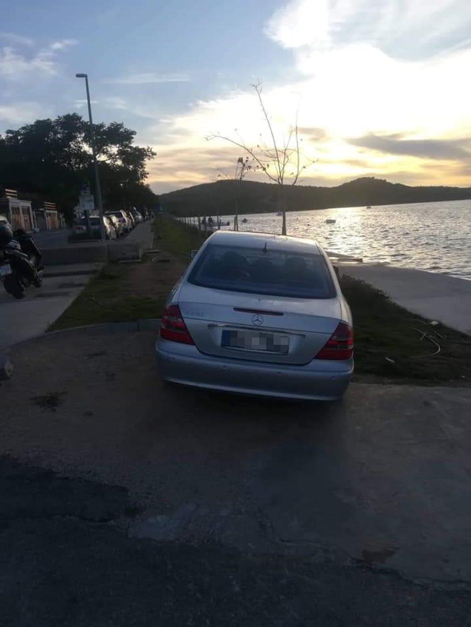 Parkiranje turistice zasmetalo je načelniku