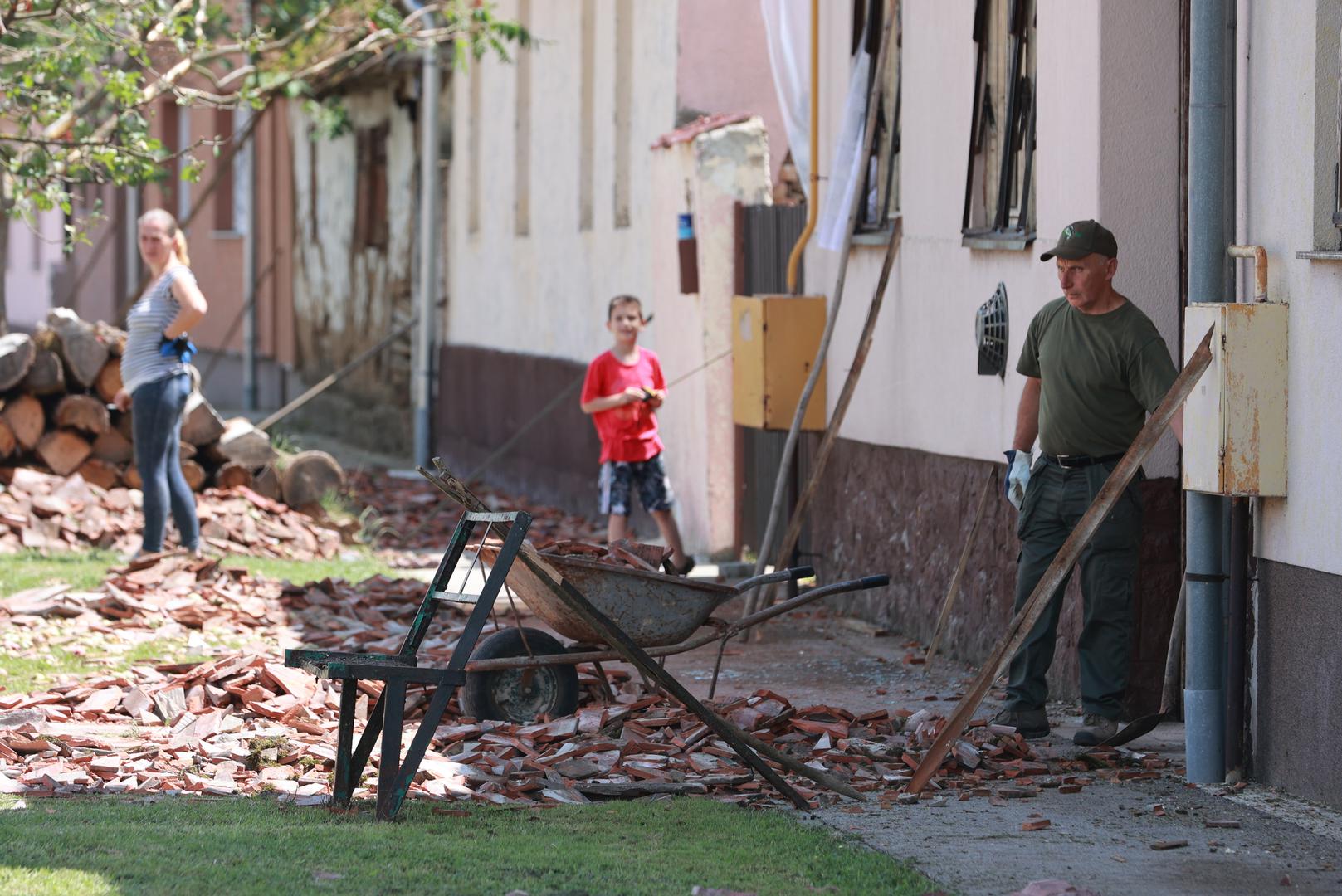 Poljoprivreda je pretrpjela ogromne štete, s potpunim gubitkom usjeva na poljima. Srećom, žetva pšenice je završena prije nevremena, ali ostali usjevi su nepovratno izgubljeni.