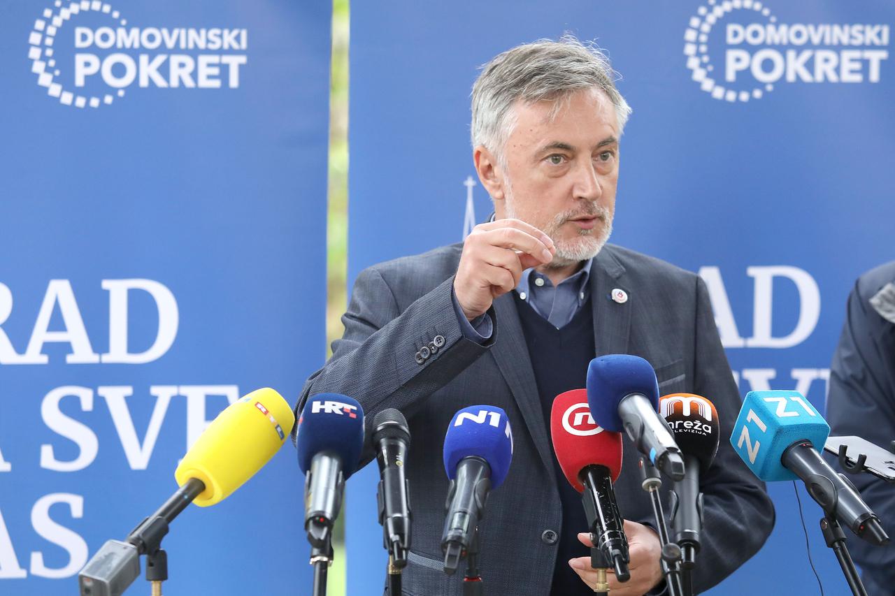 Zagreb: Miroslav Škoro održao konferenciju za medije