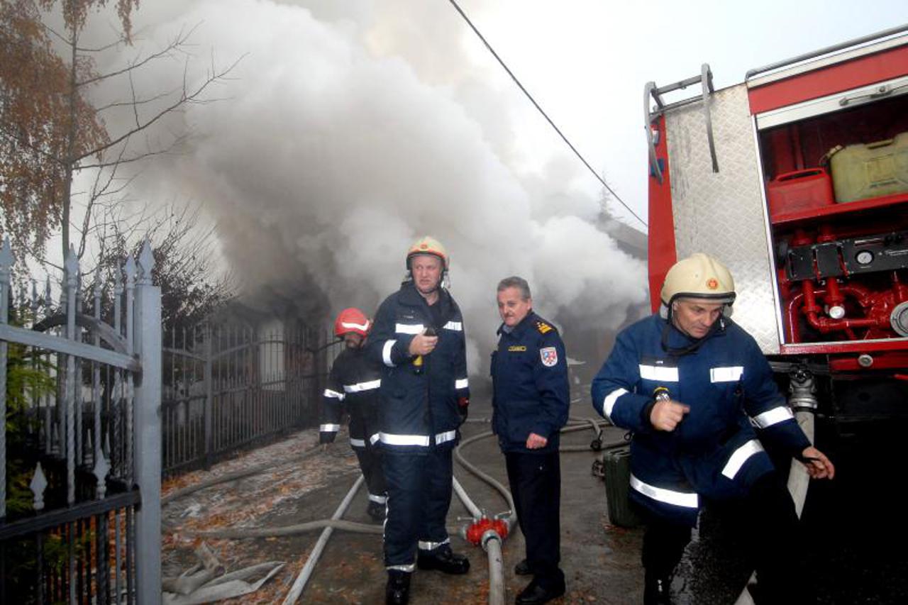požar, vatrogasci