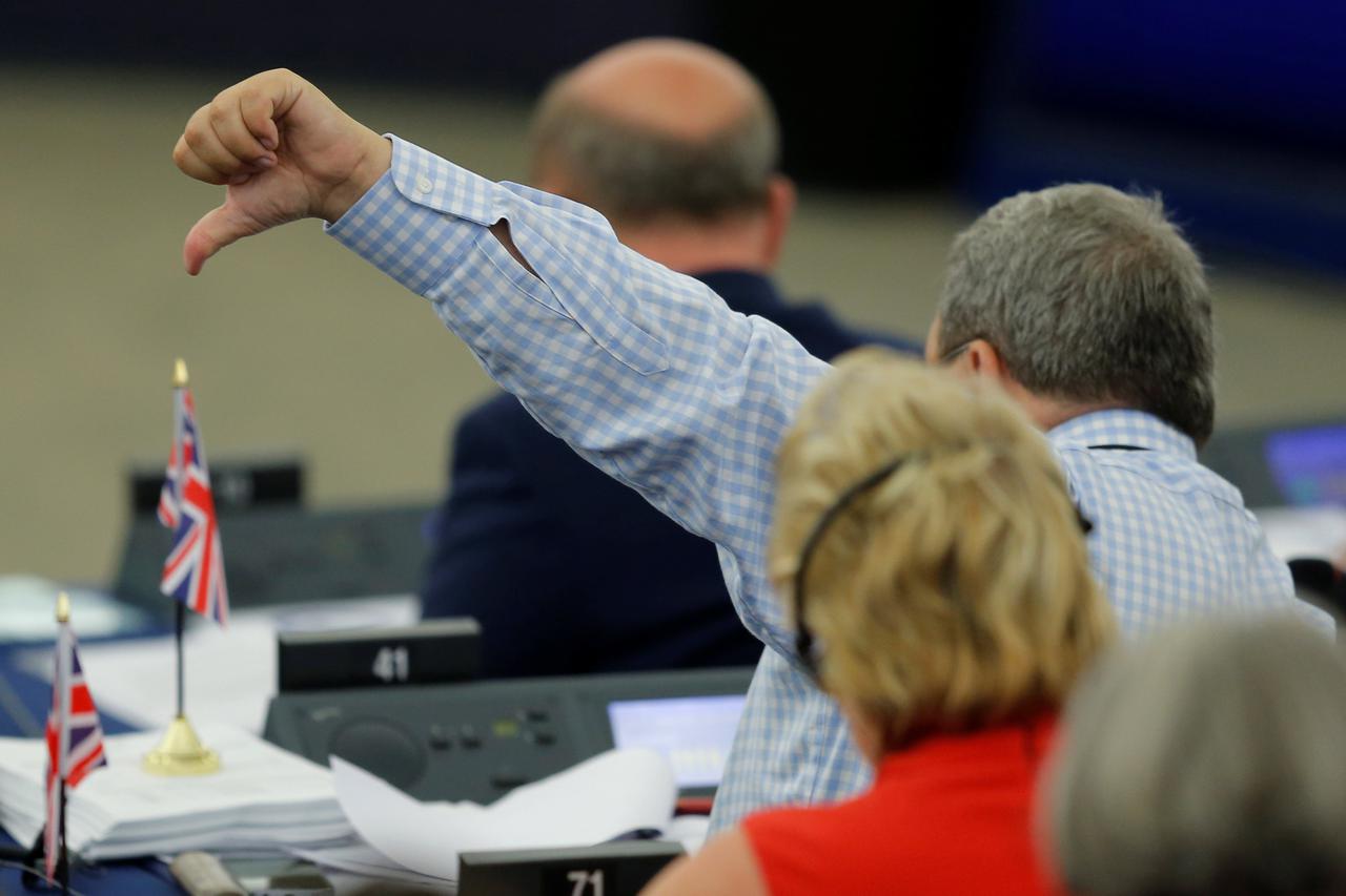 Europski zastupnici odbacili su Direktivu s 318 glasova protiv, 278 glasova za i 31 suzdržanim