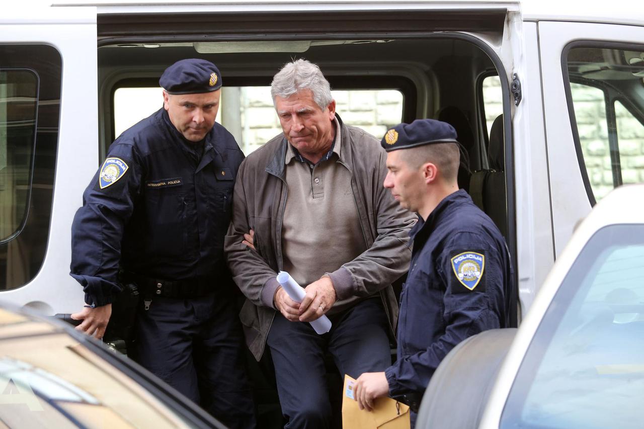Rijeka: Policija dovodi uhićene u akciji Uljanik na ispitivanje u DORH