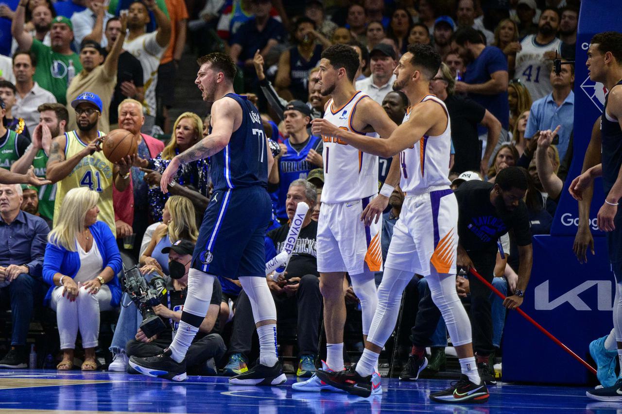 NBA: Playoffs-Phoenix Suns at Dallas Mavericks