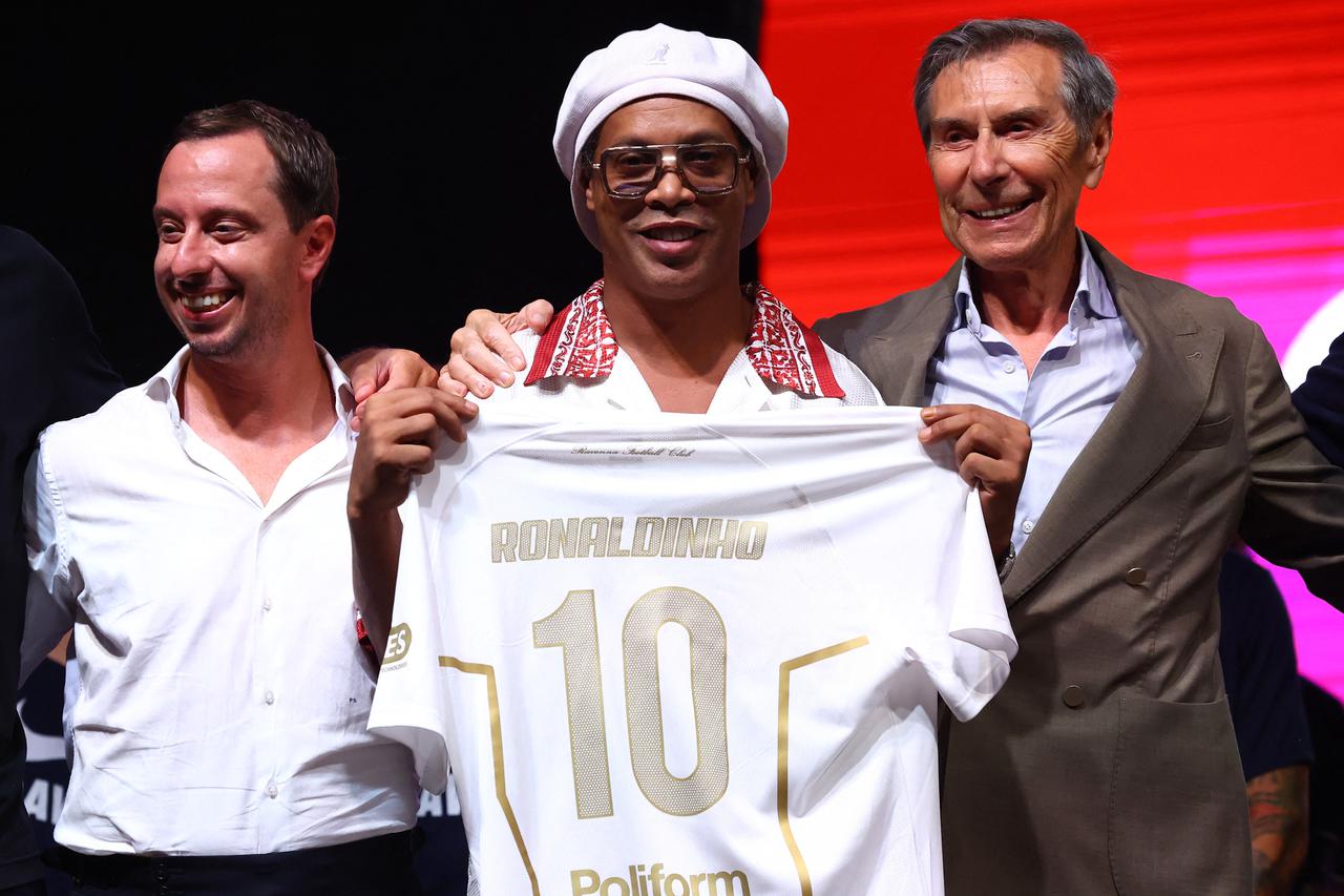 Ronaldinho to appear at Ravenna FC team presentation