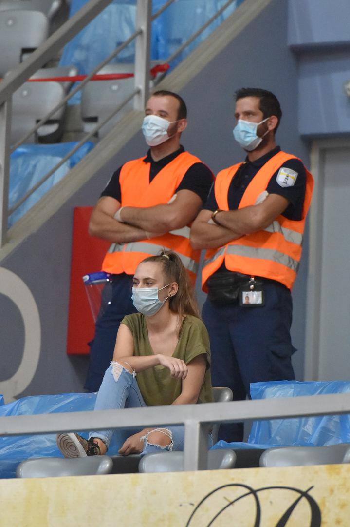 25.09.2020., dvorana Kresimira Cosica, Zadar - HT Premijer liga, 02. kolo, KK Zadar - KK Cibona. U dvoranu su mogli uci samo sezonski pretplatnici uz pridrzavanje epidemioloskih mjera. Photo: Dino Stanin/PIXSELL