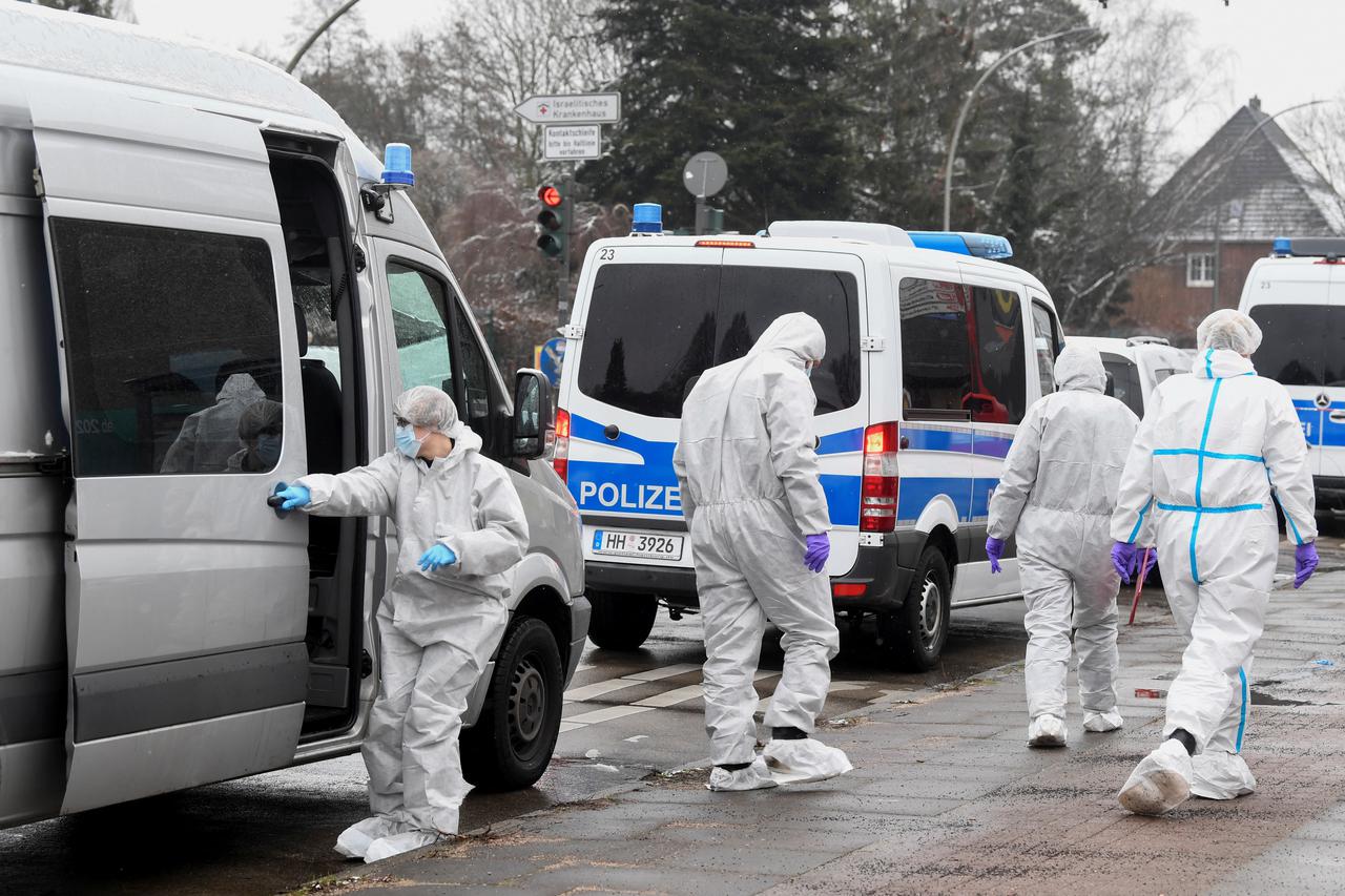 Forenzičari istražuju mjesto zločina u Hamburgu