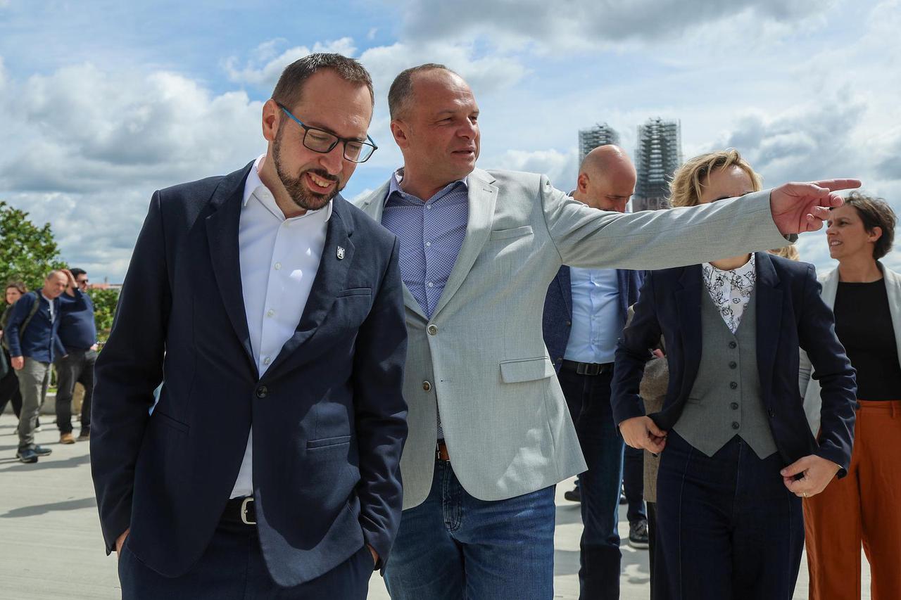 Zagreb: Završna konferencija za medije Tomislava Tomaševića i Siniše Hajdaša Dončića