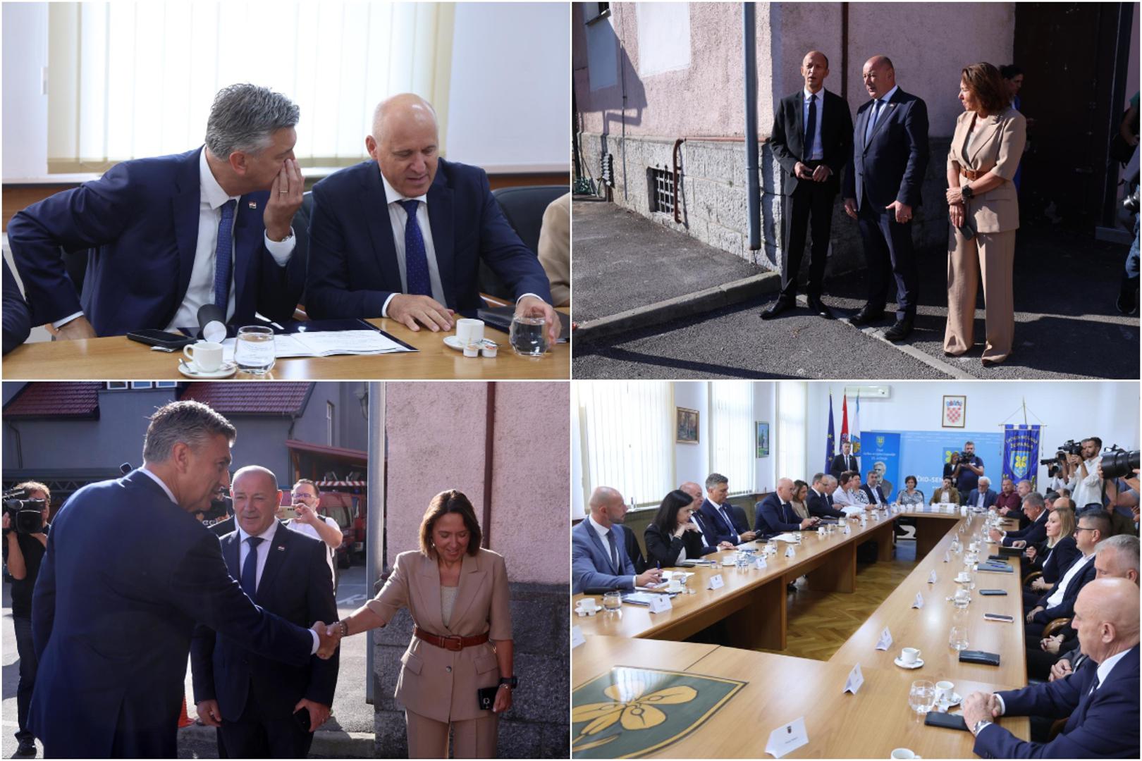 Premijer Andrej Plenković sastao se u srijedu u Gospiću s predstavnicima nadležnih institucija i lokalne zajednice u vezi s aktivnostima oko sanacije nelegalno odloženog otpada. Inicijativa "Gospić je naš dom" već je ranije najavila kako se sastanku neće odazvati. 

