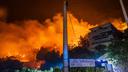 FOTO Katastrofalni požar proširio se i prema Medićima, vatrogasci brane kuće i cestu